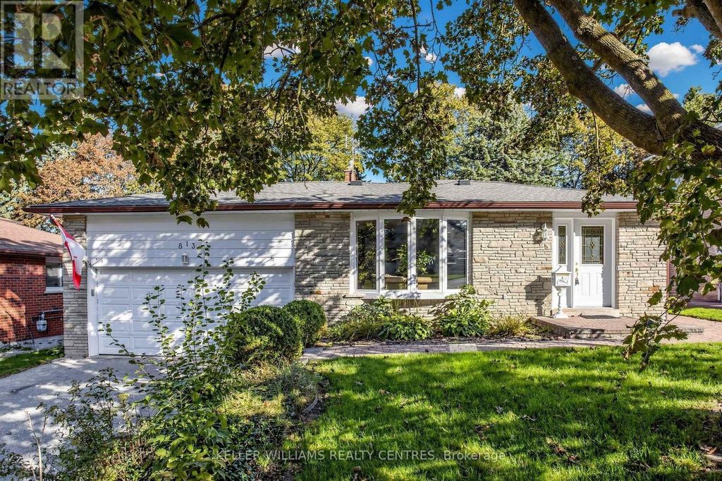 813 Grace Street, Newmarket (gorham-College Manor)