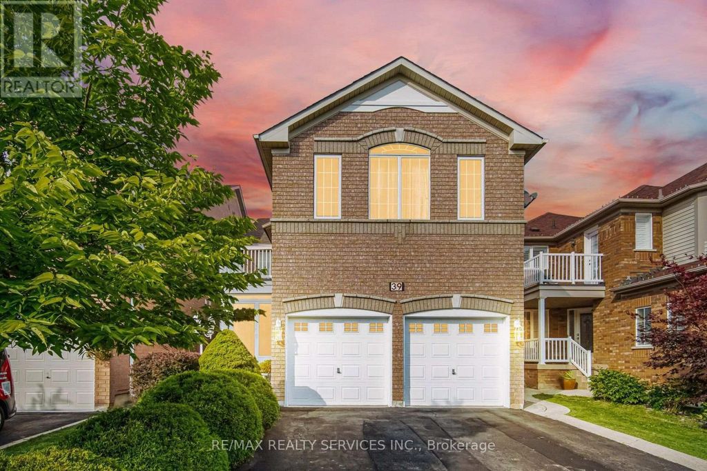 39 Legend Lane, Brampton (fletcher's Creek Village)