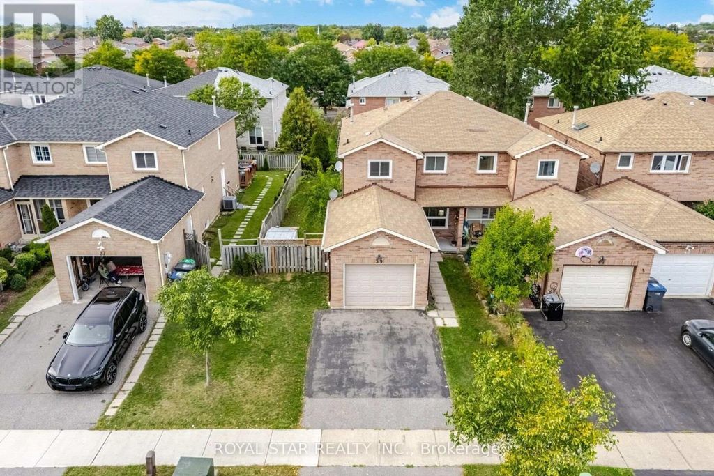 39 Ebby Avenue E, Brampton (heart Lake West)