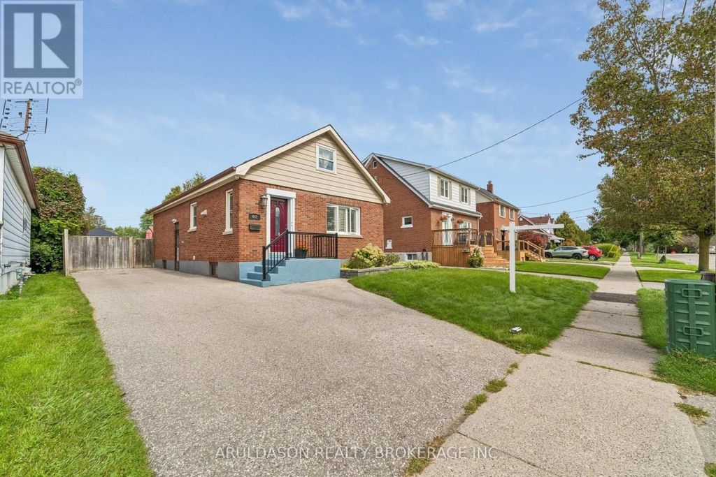 442 Colborne Street E, Oshawa (o'neill)