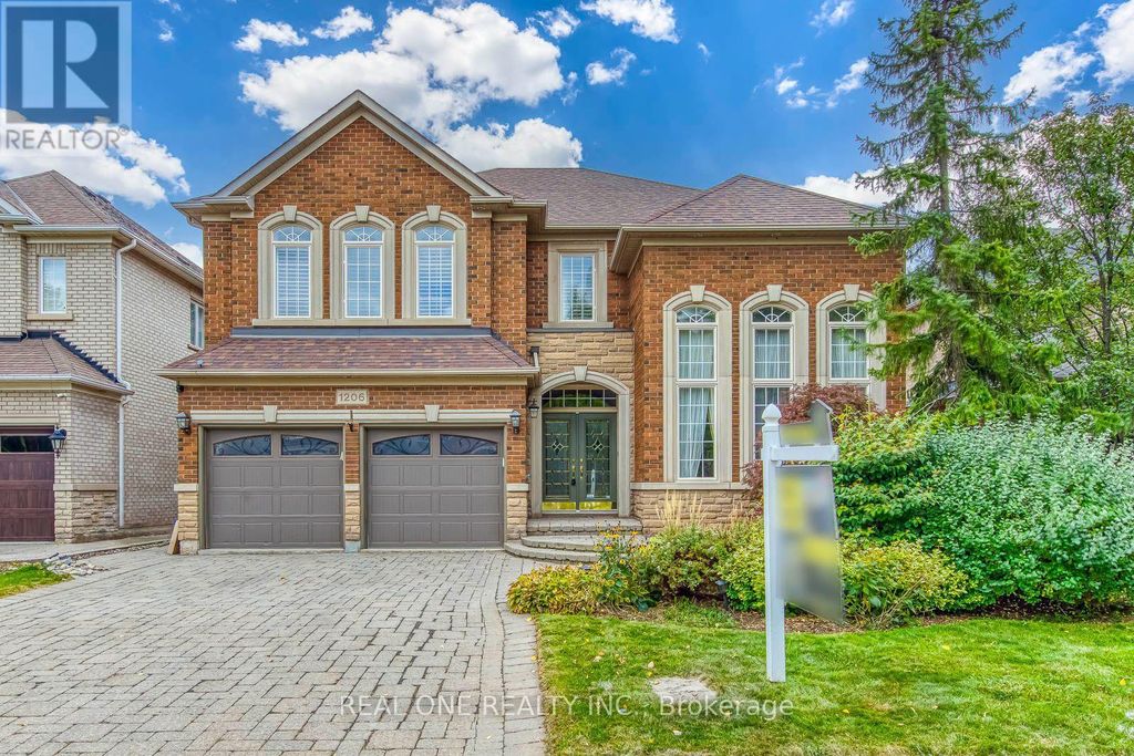 1206 Lindenrock Drive, Oakville (jc Joshua Creek)