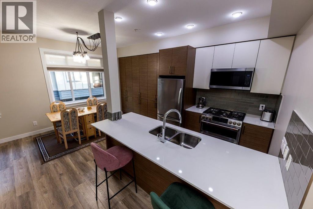 306 2135 Heritage Park Lane, North Vancouver