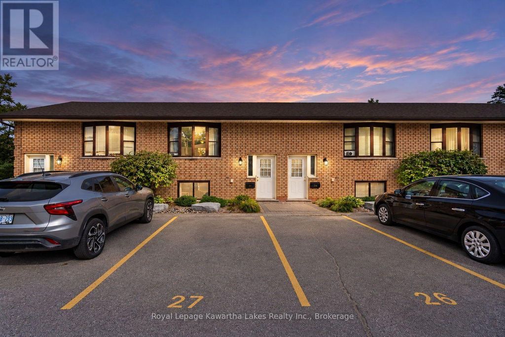 27 - 115 Mary Street W, Kawartha Lakes (lindsay)