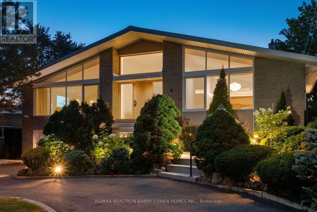 6 Denmark Crescent, Toronto (westminster-Branson)