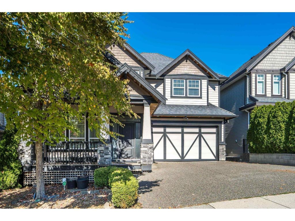 17863 71a Avenue, Surrey