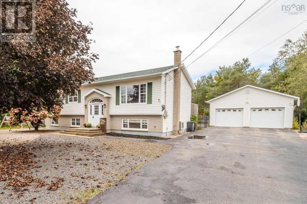 11 Rogers Road, Nictaux