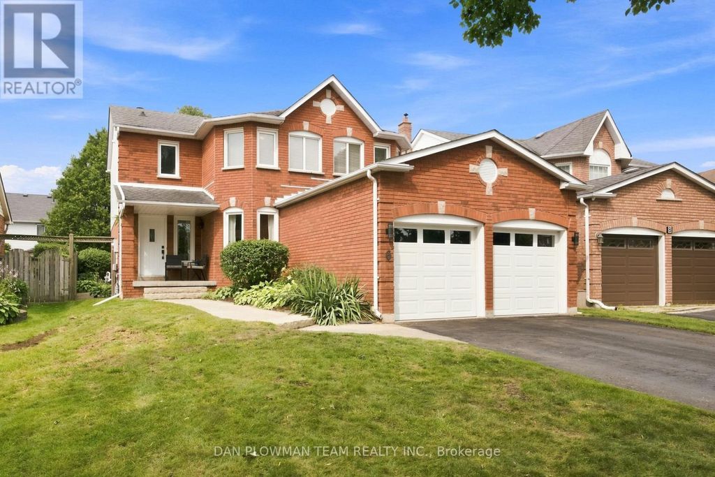 6 Saddlebrook Court, Clarington (courtice)