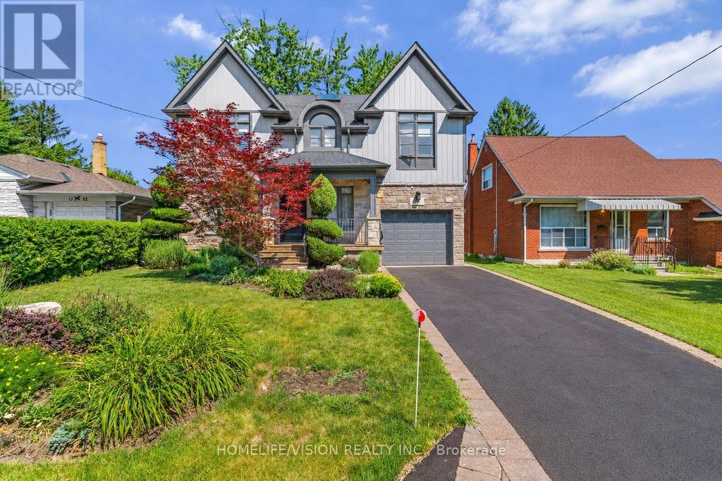 80 North Heights Road, Toronto (princess-Rosethorn)
