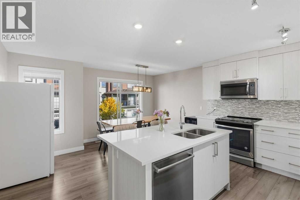 530 Sage Hill Grove Nw, Calgary