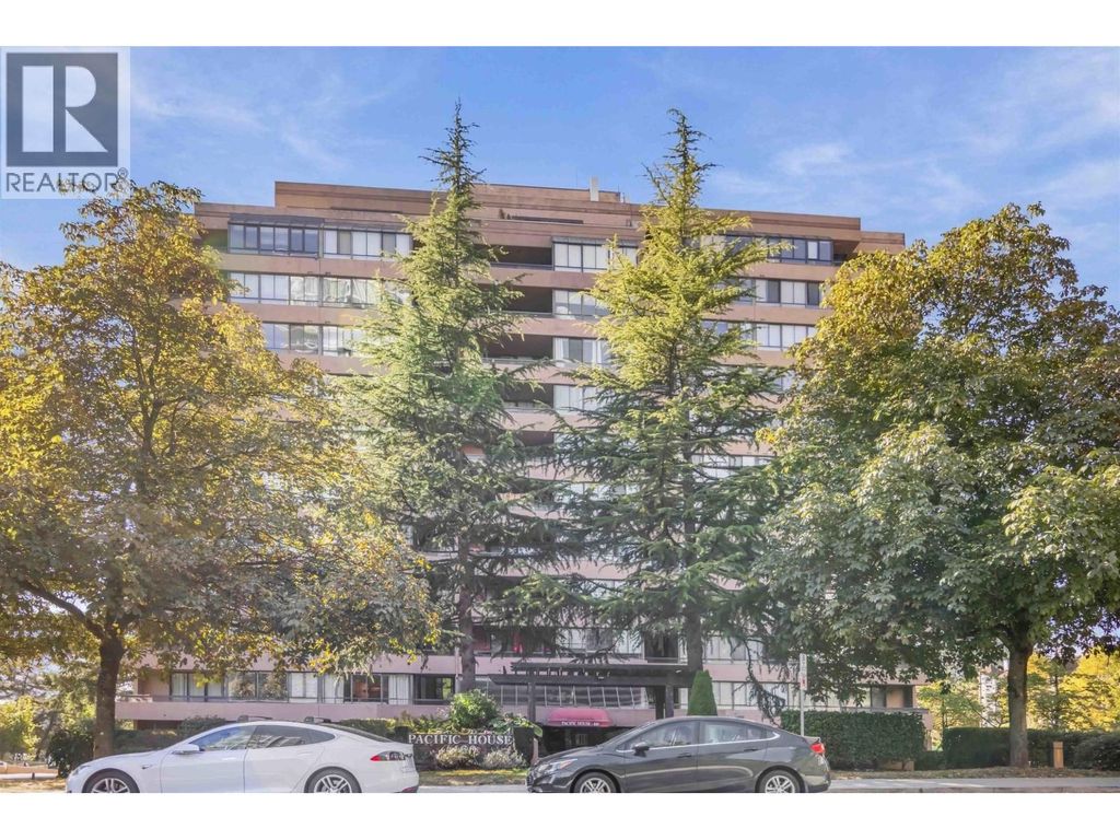307 460 Westview Street, Coquitlam
