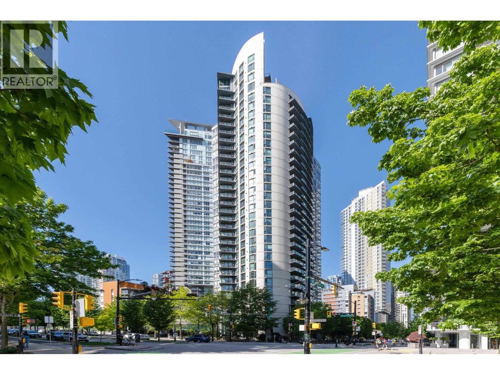 2410 501 Pacific Street, Vancouver