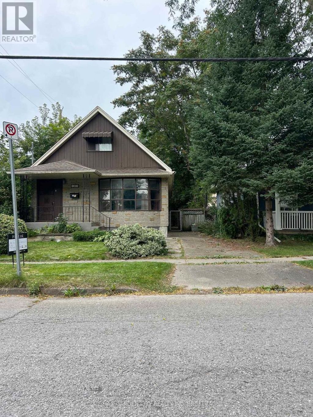 182 York Street, St. Catharines (haig)