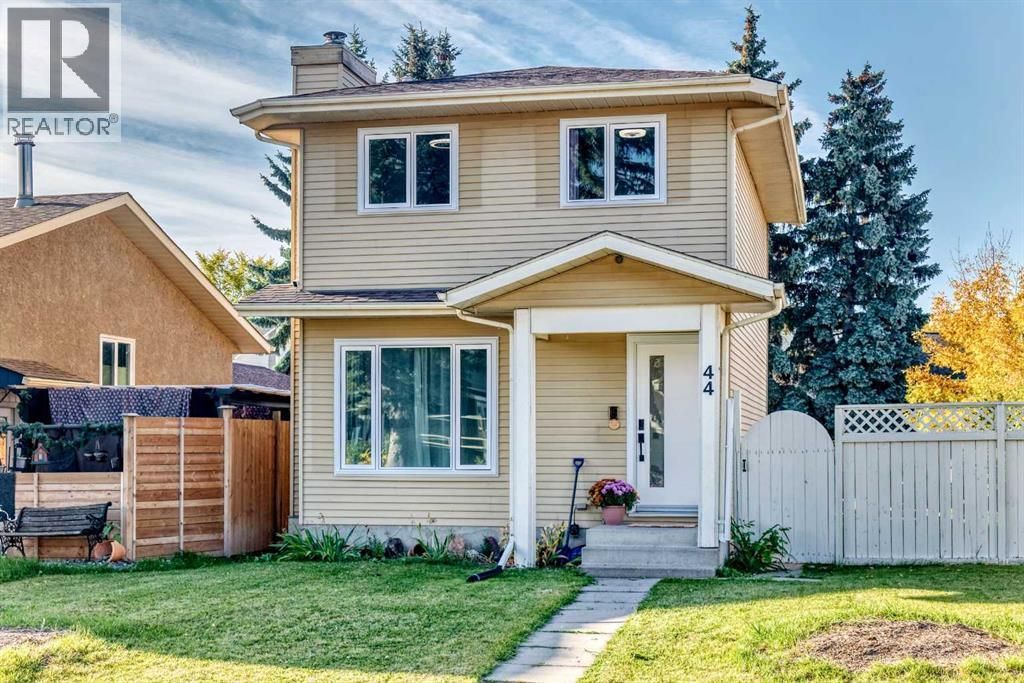 44 Mckinley Road Se, Calgary