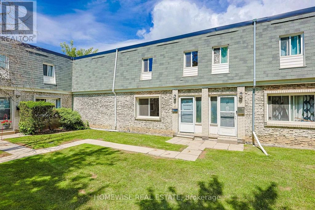 48 - 1400 Winding Trail, Mississauga (applewood)