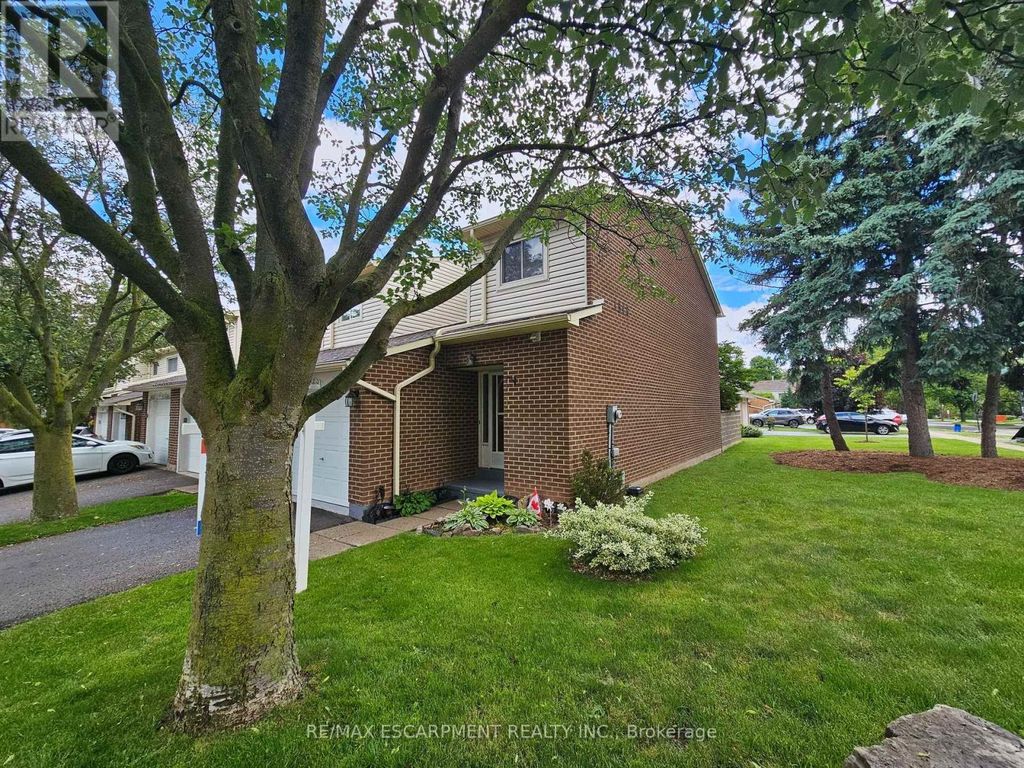14 - 1548 Newlands Crescent, Burlington (palmer)
