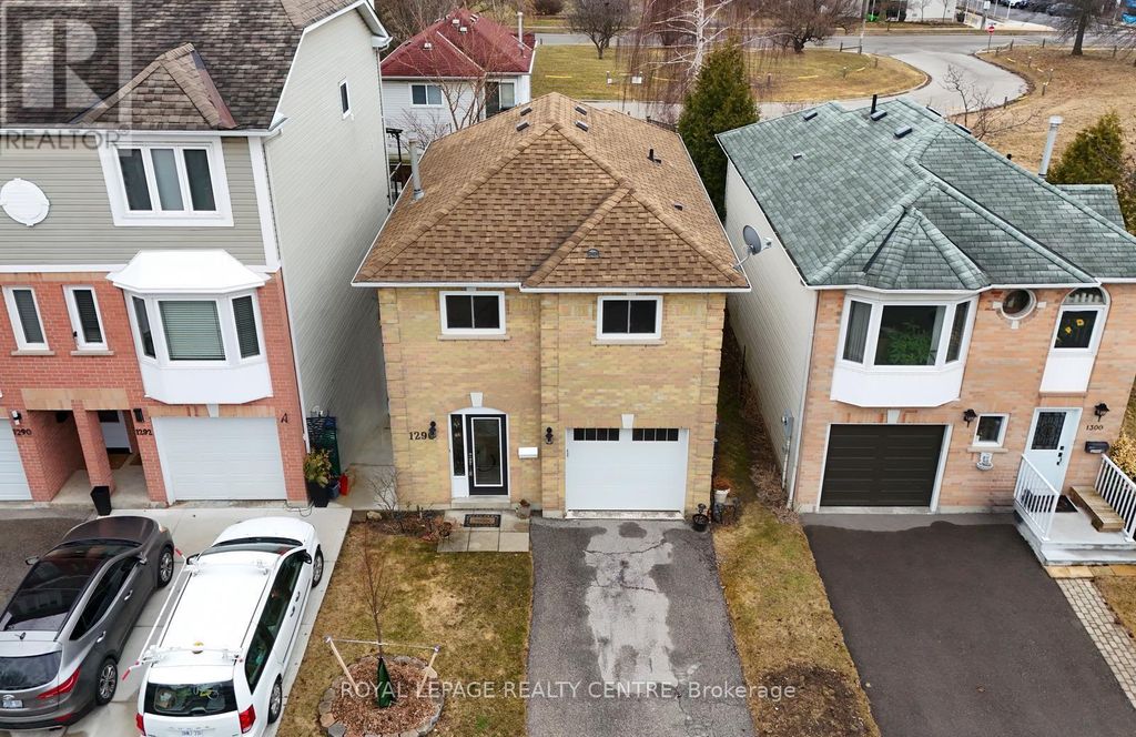 1296 Woodhill Court, Mississauga (lakeview)