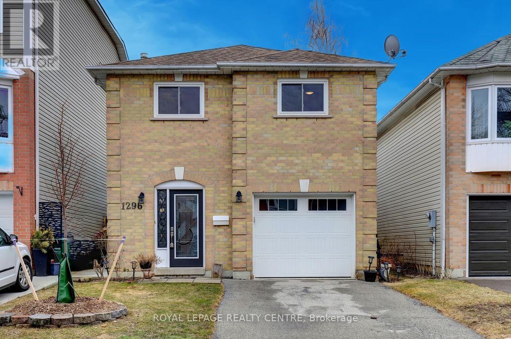 1296 Woodhill Court, Mississauga (lakeview)