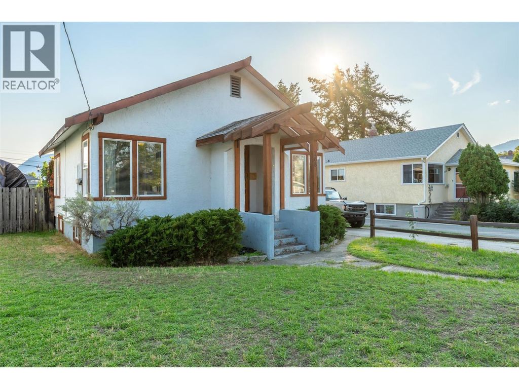 268 Conklin Avenue, Penticton