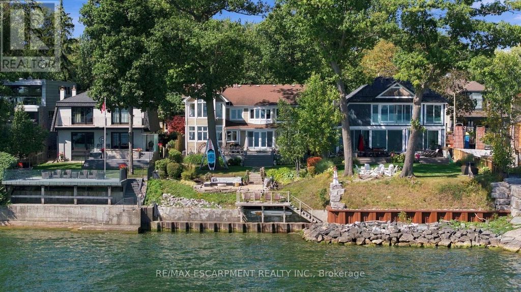 54 Cumberland Drive, Mississauga (port Credit)