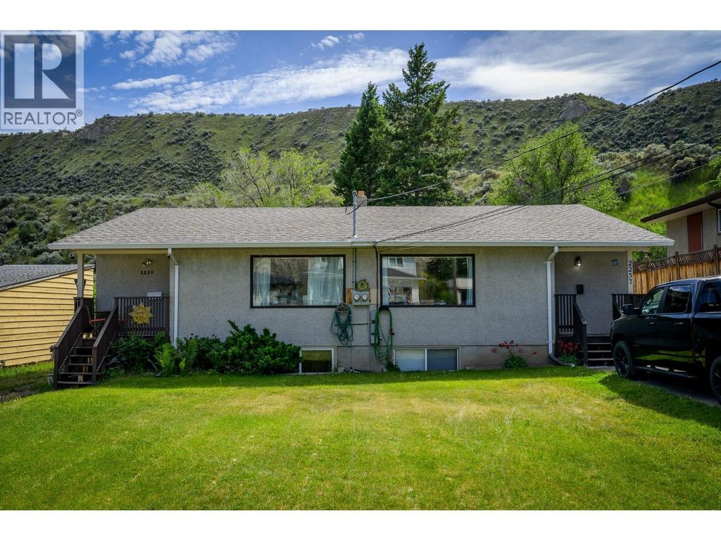 2257/2259 Valleyview Drive, Kamloops