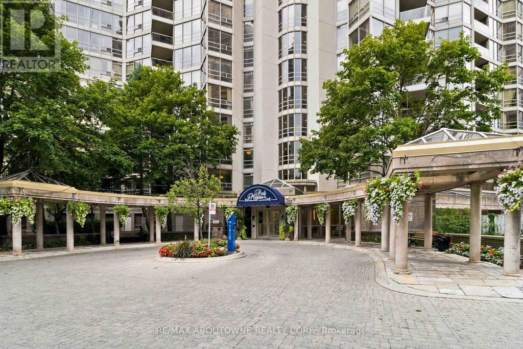 901 - 45 Kingsbridge Garden Circle, Mississauga (hurontario)