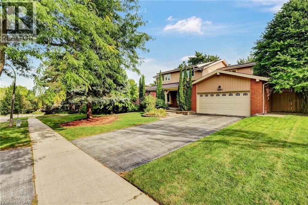 2284 Mansfield Drive, Burlington