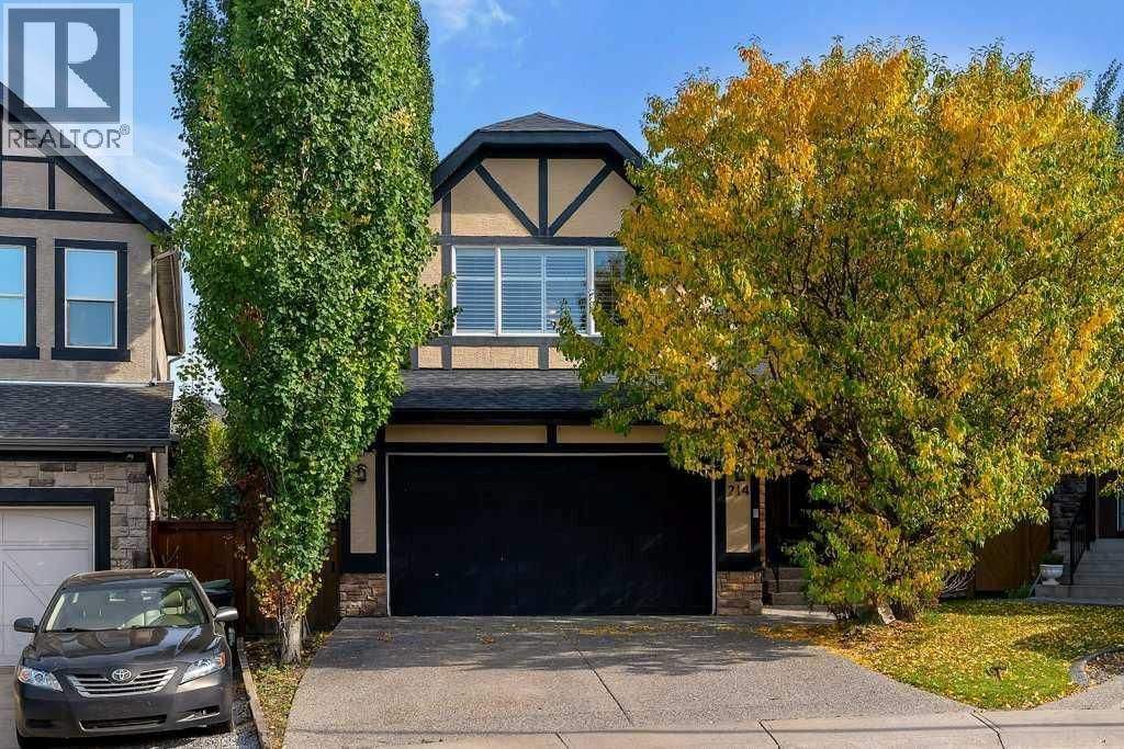 214 Valley Woods Place Nw, Calgary