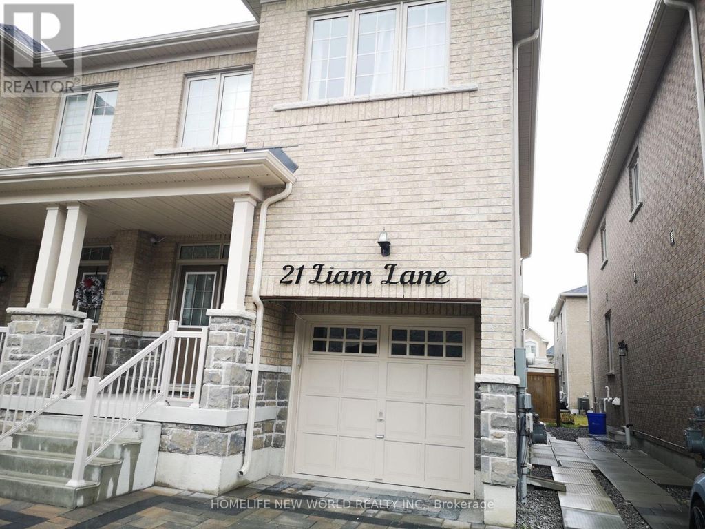 21 Liam Lane, Markham (cedarwood)