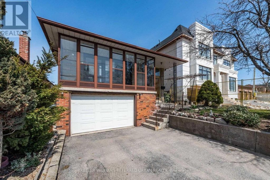 Bsmt - 384 Maple Leaf Drive, Toronto (maple Leaf)