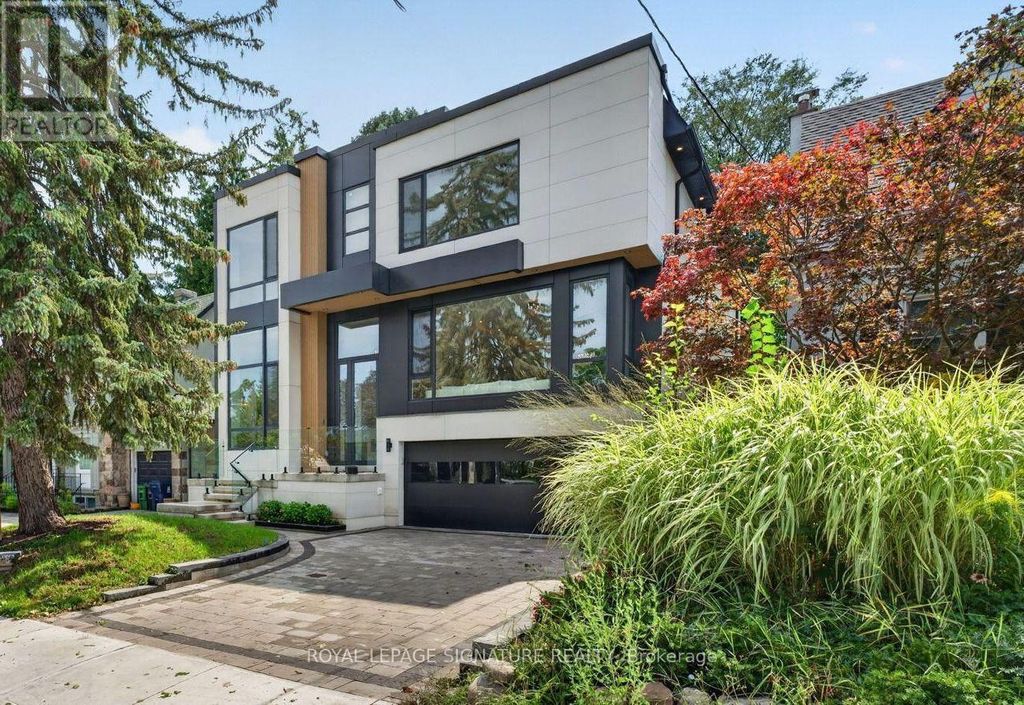 257 Lawrence Avenue E, Toronto (bridle Path-Sunnybrook-York Mills)