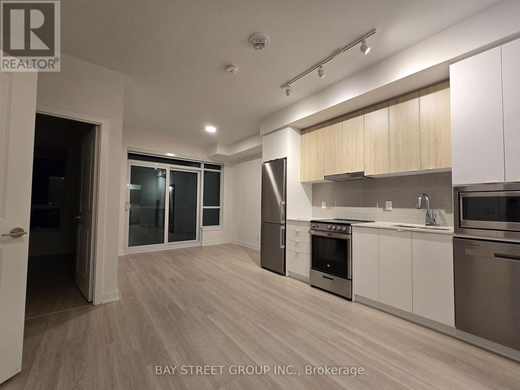1806 - 50 Upper Mall Way, Vaughan (brownridge)