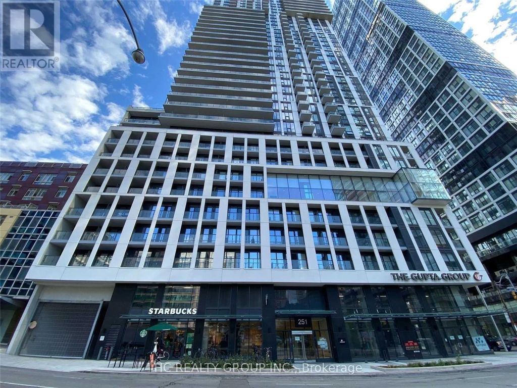 825 - 251 Jarvis Street, Toronto (church-Yonge Corridor)