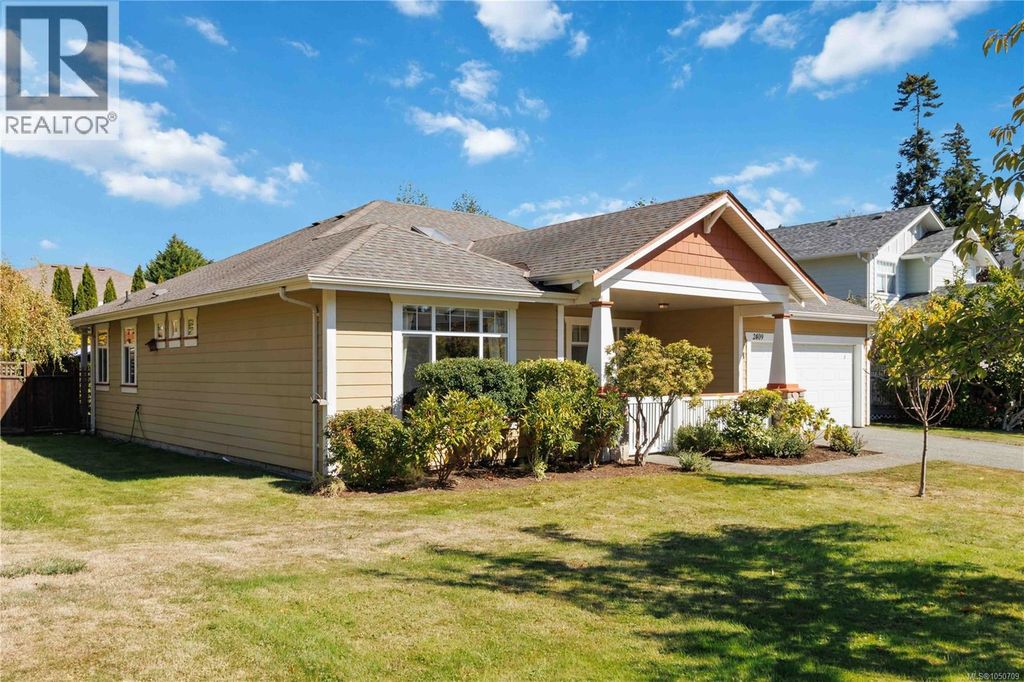 2409 Poplar Dr, Sooke
