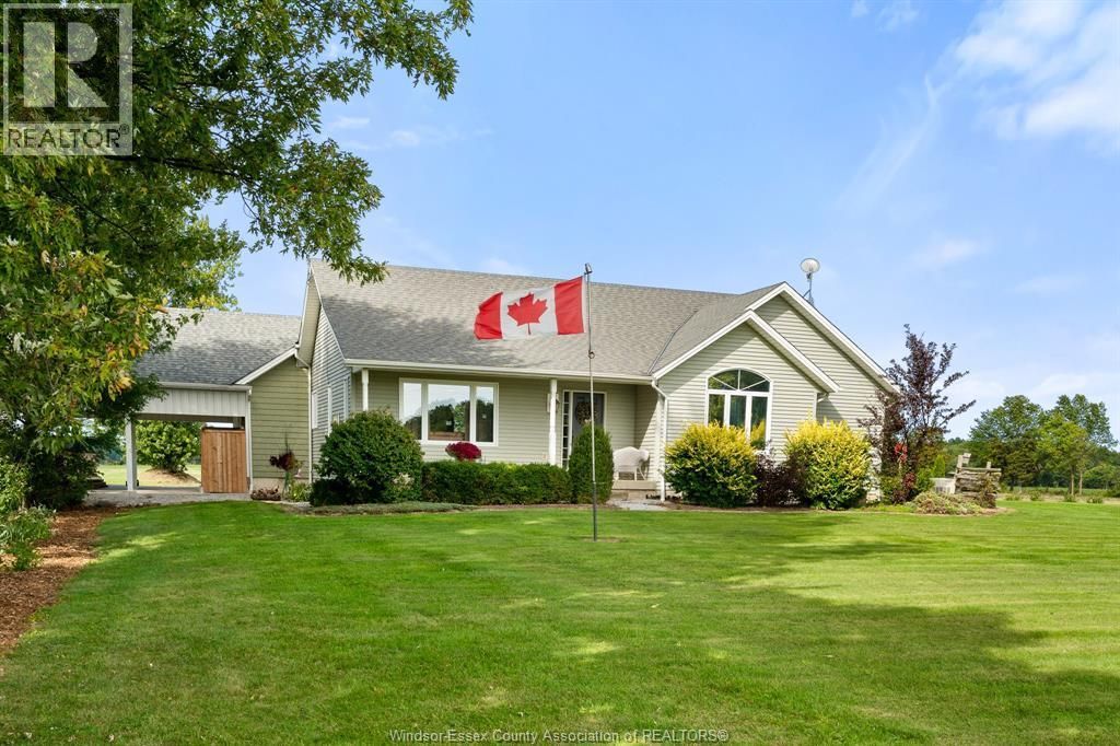 1642 Road 2 West, Kingsville