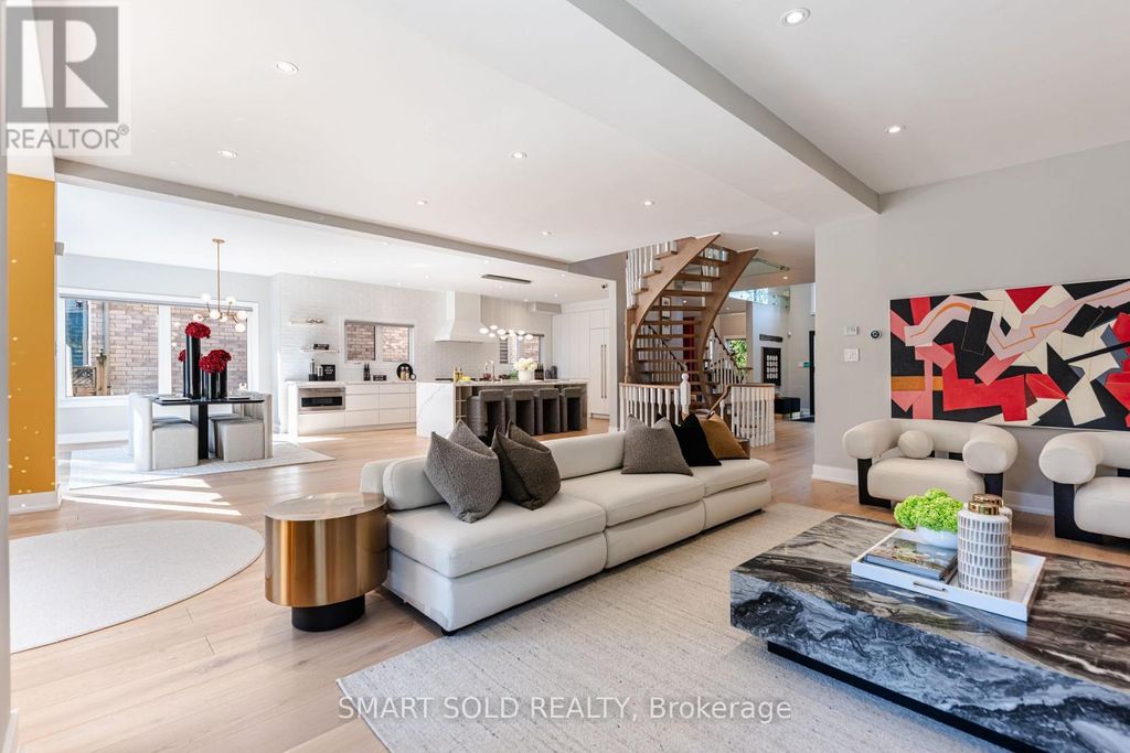 231 Hounslow Avenue, Toronto (willowdale West)