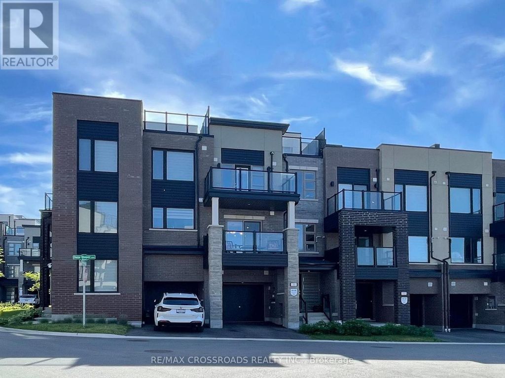 9 Oscar Steeper Lane, Markham (angus Glen)