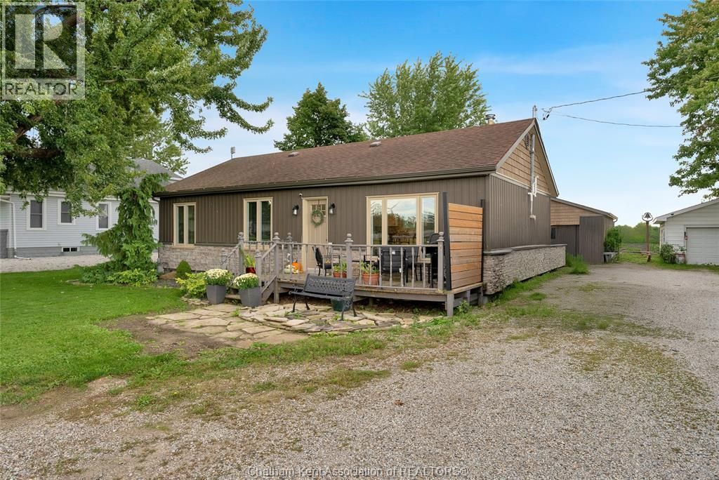 22644 Merlin Road, Merlin