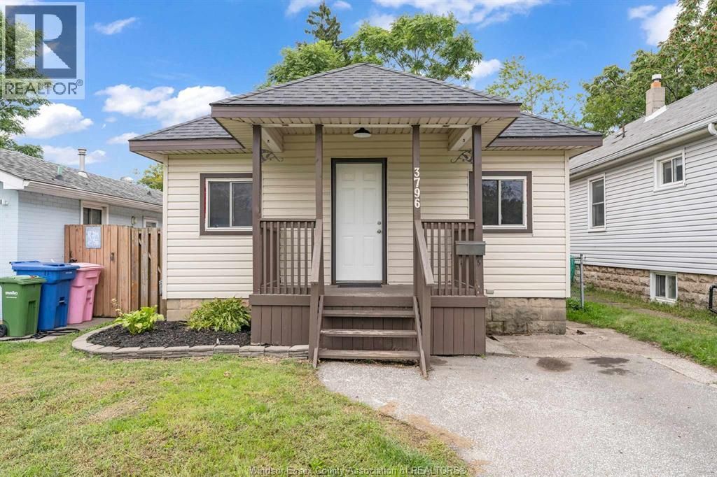 3796 Glenfield Street, Windsor