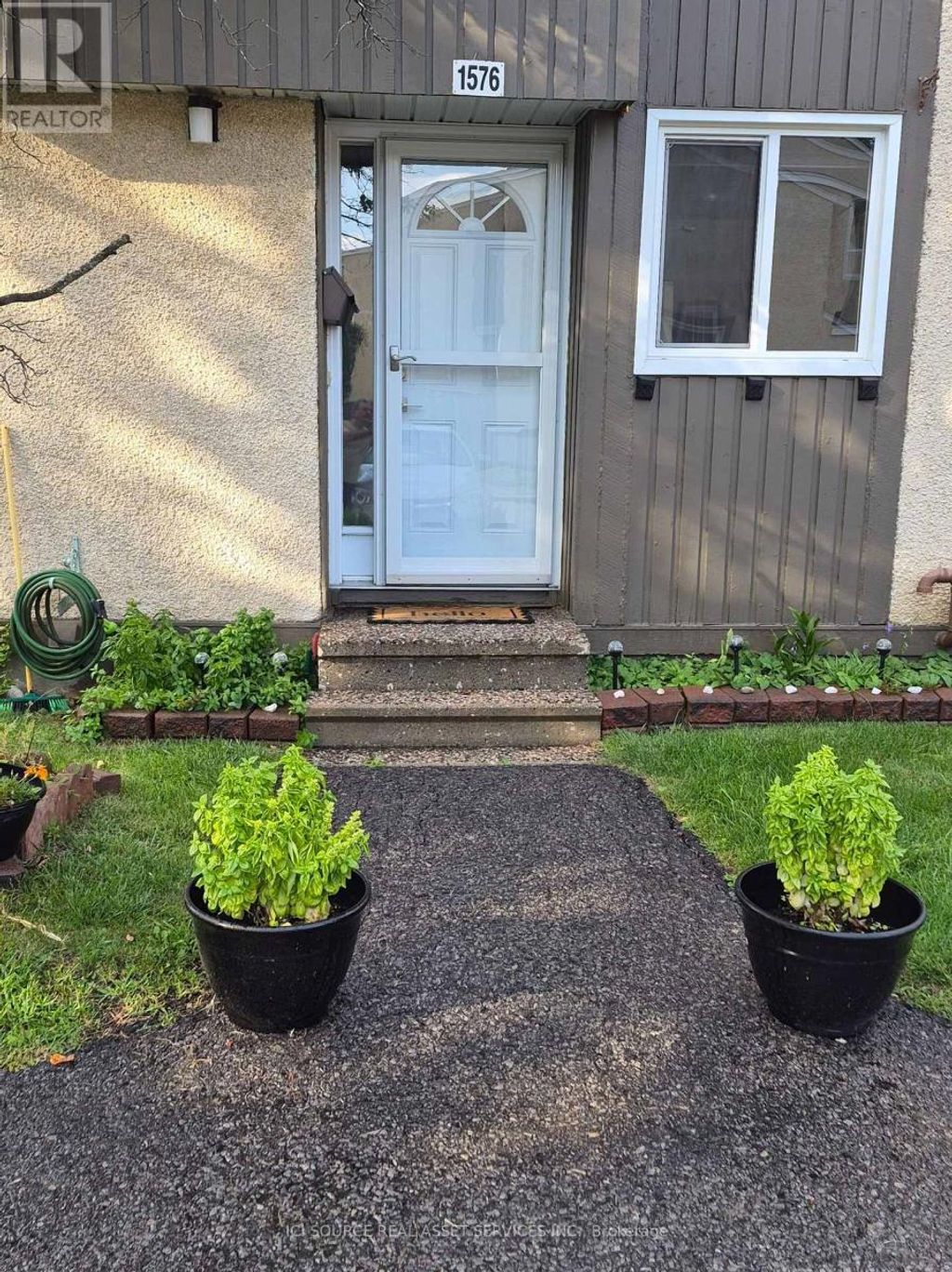 1576 Lassiter Terrace, Ottawa