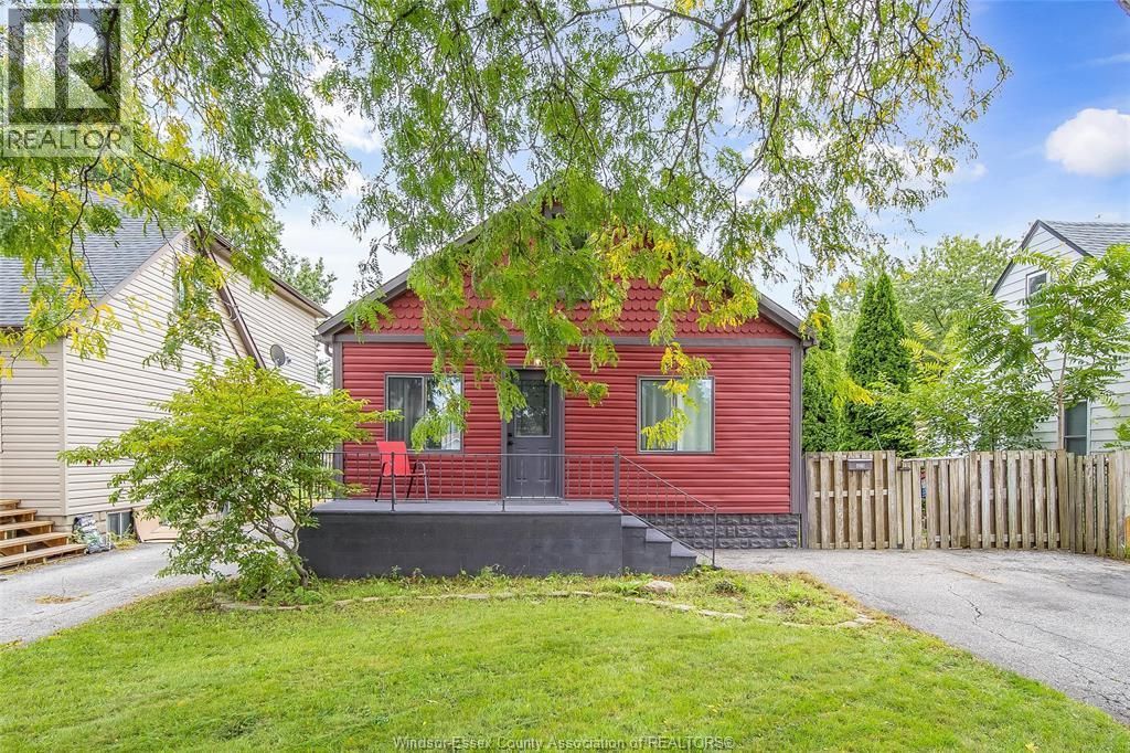 629 Stanley Street, Windsor