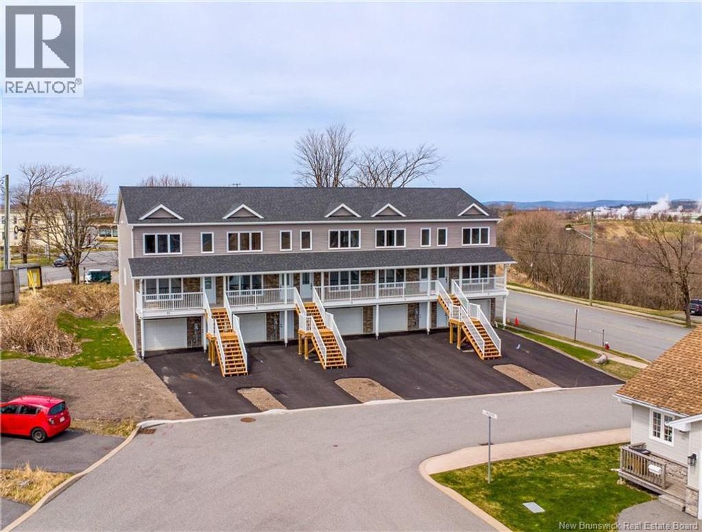 6 Rockingstone Drive, Saint John