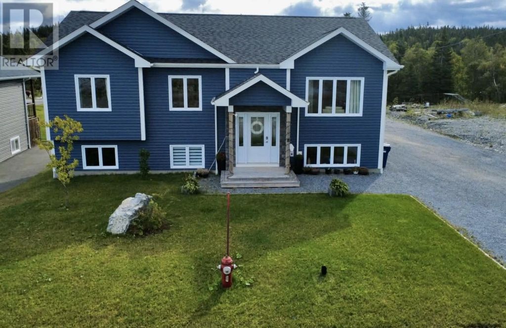 8 Parkway Heights, Corner Brook