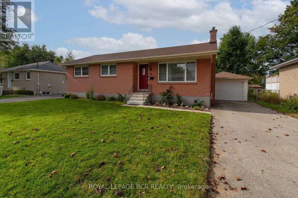 18 Oak Street, Barrie (wellington)