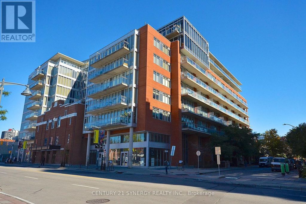 213 - 354 Gladstone Avenue, Ottawa