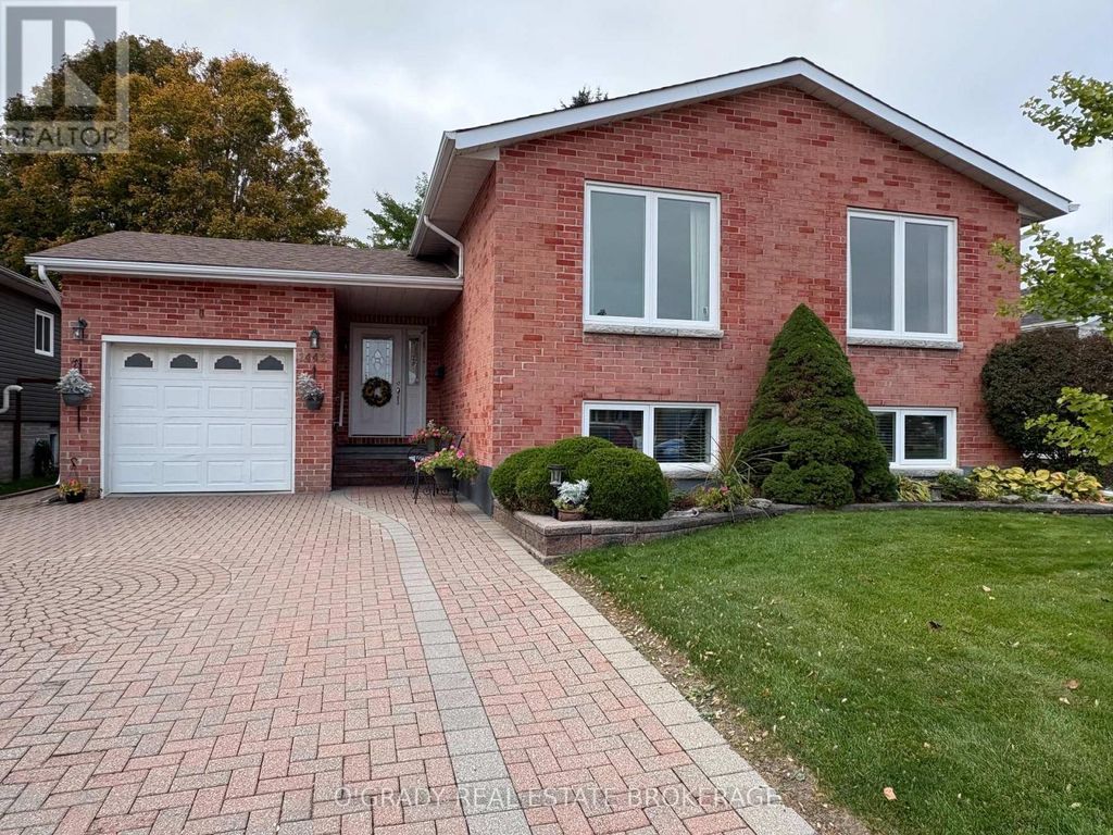 1442 Windsor Drive, Brockville