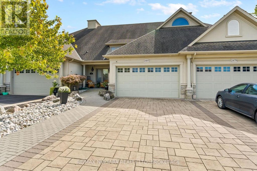 2487 Walker Court, Niagara Falls (stamford)