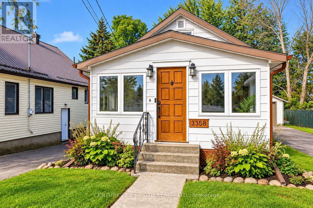 3358 Muskoka Street, Severn (washago)