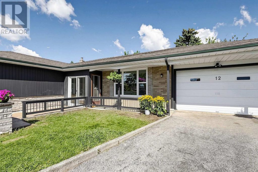 12 Greyfriar Court, Toronto (glenfield-Jane Heights)