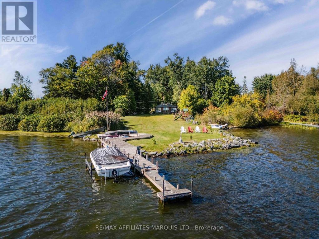 6286 Pleasant Drive, South Glengarry