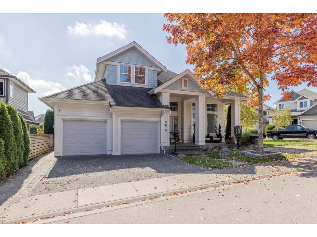 19670 68a Avenue, Langley